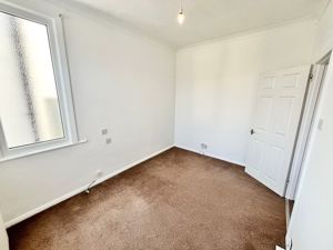 Photo 16- click for photo gallery